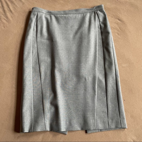 BCBG Maxazaria Pencil Skirt - Light Gray, Size 0 - Picture 2 of 6